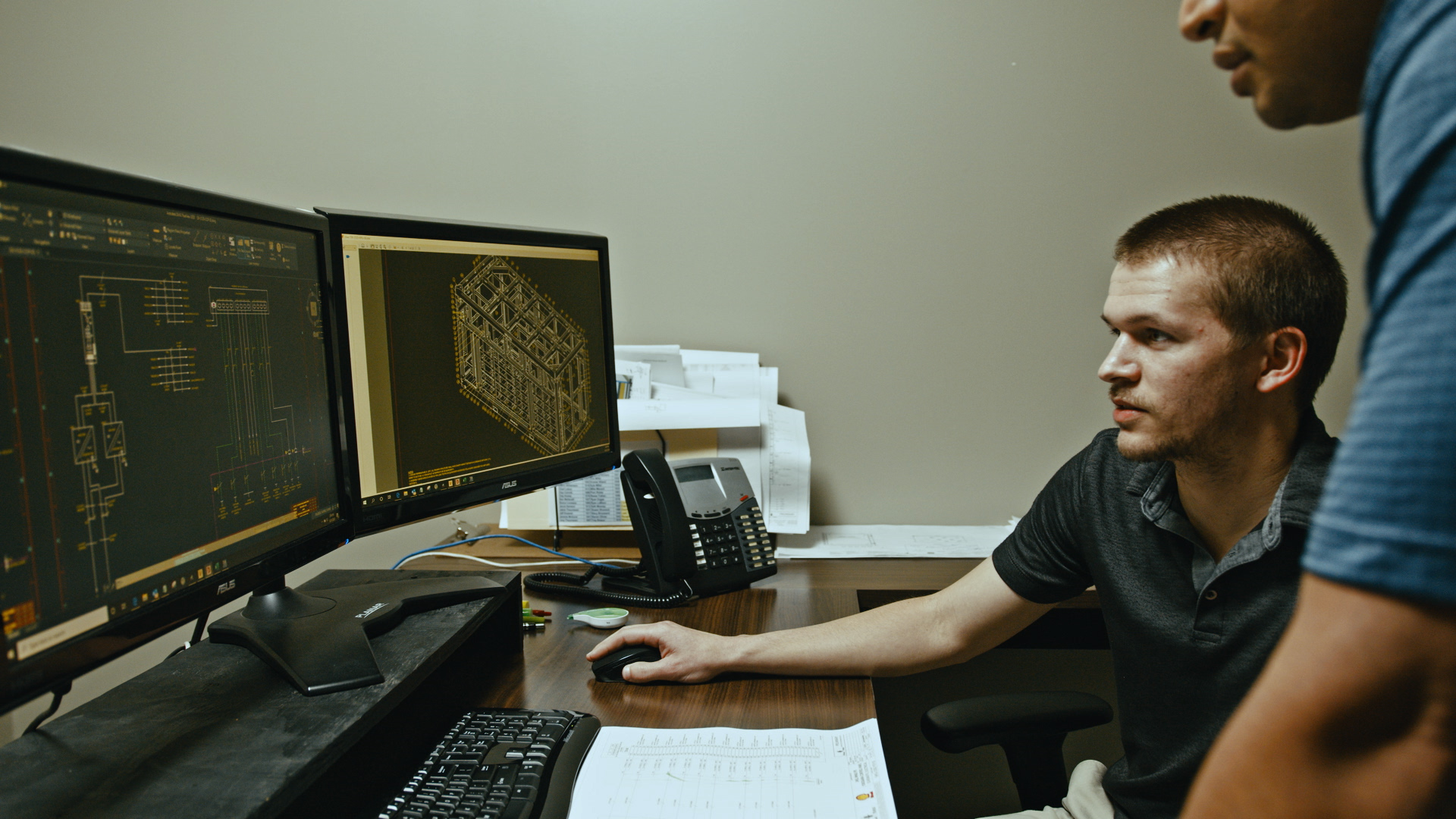 image of Stella Maris engineers reviewing plans on the computer